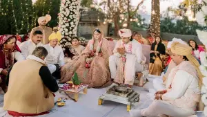नीरज चोपड़ा ने तोड़ा दिलों का चैन! शादी के 6 महीने बाद पत्नी संग पहली तस्वीरें आईं सामने
