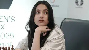 चेस वर्ल्ड कप विजेता दिव्या देशमुख का नागपुर में स्वागत:परिवार और कोच को दिया जीत का श्रेय; फाइनल में कोनेरू हम्पी को हराया था