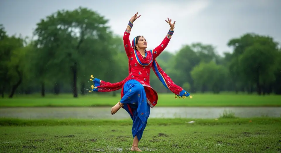 “सावन दी झड़ी” पंजाबी गाने पर लड़की ने किया धांसू भांगड़ा, वायरल वीडियो ने इंटरनेट पर मचाया तहलका!