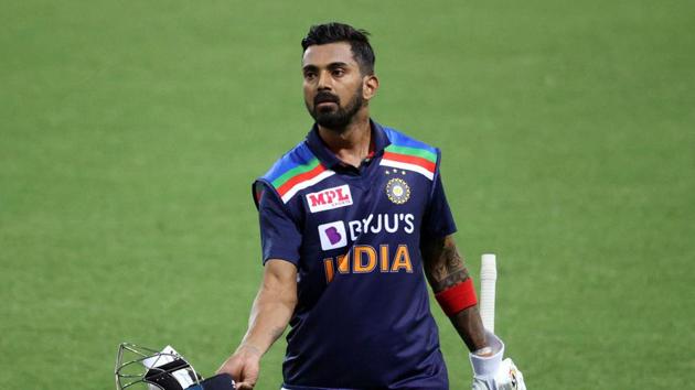 केएल राहुल पर कुंबले की चुप्पी: क्या है माजरा? (Kumble’s Silence on KL Rahul: What’s the Story?)
