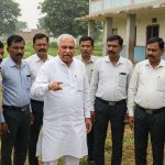 Agriculture Minister's Temper Flares in Banda: Officials Severely Reprimanded, Causing a Stir!
