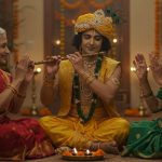 Heartwarming Video: Elderly Women Perform Wonderfully for Uncle Playing Krishna on Devotional Song!