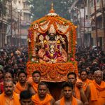 Sawan's Third Monday: Mahakal Appears as Chandramouleshwar in Ujjain, 3-Km Long Queues of Shiva Devotees in Kashi
