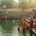 Miracle Goes Viral on Nag Panchami: Bathing in This Pond Cures Kal Sarpa Dosha, Keeping Its Soil Keeps Snakes Out of Homes!