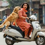 Woman taking dog on a scooter; what happened next will blow your mind!