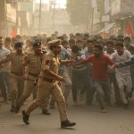 Uproar in Etah Before Janmashtami: Police Team Attacked, Firing Spreads Panic, Area Tense