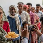 Plight of Flood Victims in UP: 'Give Photo, Then Get Puri!' Sensational Case of Aid Formality in Banda.