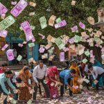 Money Rains From Tree in UP's Auraiya: Monkey Scatters 80,000, Rohitash Stunned, People Scramble for Cash.