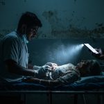 Treatment in Mobile Light: Blatant Mockery of Bihar's Health System, Viral Video Exposed the Reality
