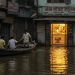 Shops Closed in Floods, Liquor Store Open: People Arrive by Boat to Buy Alcohol, Video Goes Viral