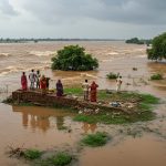 Flood Threat Rises in Pilibhit: 1.67 Lakh Cusecs Water Released into Sharda, Devha River Also in Spate; High Alert Issued