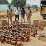 Major Crackdown in UP: Two Inter-State Smugglers Arrested with Illegal Foreign Liquor Worth Rs 25 Lakh