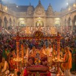 Janmashtami 2025 Live: Krishna Kanhai to be Born in Just a Few Hours, Devotees Throng Mathura Temples, Puja Preparations Intensify