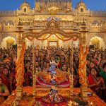 Krishna Janmashtami 2025: Tremendous Jubilation in Braj, Devotees Rejoice at Kanha's Birth, A Divine Spectacle Unfolds.