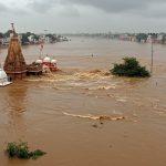 Ganga-Yamuna's Fury in Prayagraj: Sangam City Faces 2013-Like Flood Situation, Water Level Nears 86 Meters!