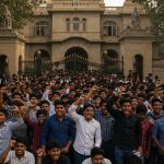 69,000 Teacher Recruitment: Deputy CM's residence echoed with 'Keshav Uncle, Do Justice' slogans; vigorous protest by candidates.