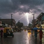 Heavy Rain Alert in UP: Today, Clouds Will Thunder in 23 Districts, Special Warning Issued for Western UP!