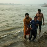 Amroha: Tragic Fishing Accident in Ganga, Three Friends Swept Away, One Dies, Two Rescued