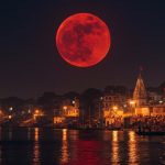 Spectacular Lunar Eclipse Seen in Kashi: Moon Bathed in Red for 82 Minutes, See Pictures