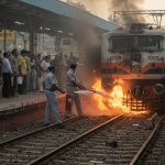 Etawah: Panic after fire in Gomti Express wheel, railway staff take charge at Bharthana station
