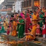 Jivitputrika 2025 in Kashi: Entire Kashi Immersed in Devotion and Faith, Viral Photos of Worship from Ghats to Homes!