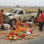 Mourning in UP: Truck became death for devotees before Ganga dip, one woman dead, dozens injured