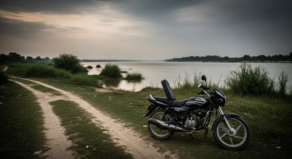 Lakhimpur Kheri: Cooperative Secretary Missing, Suicide Note Found in Bike's Boot, Panic Over Suspected River Jump