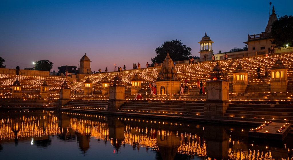 Ayodhya Deepotsav's New Identity: Grand Permanent Decorative Diyas to be Installed on Ram ki Paidi, Enhancing its Radiance